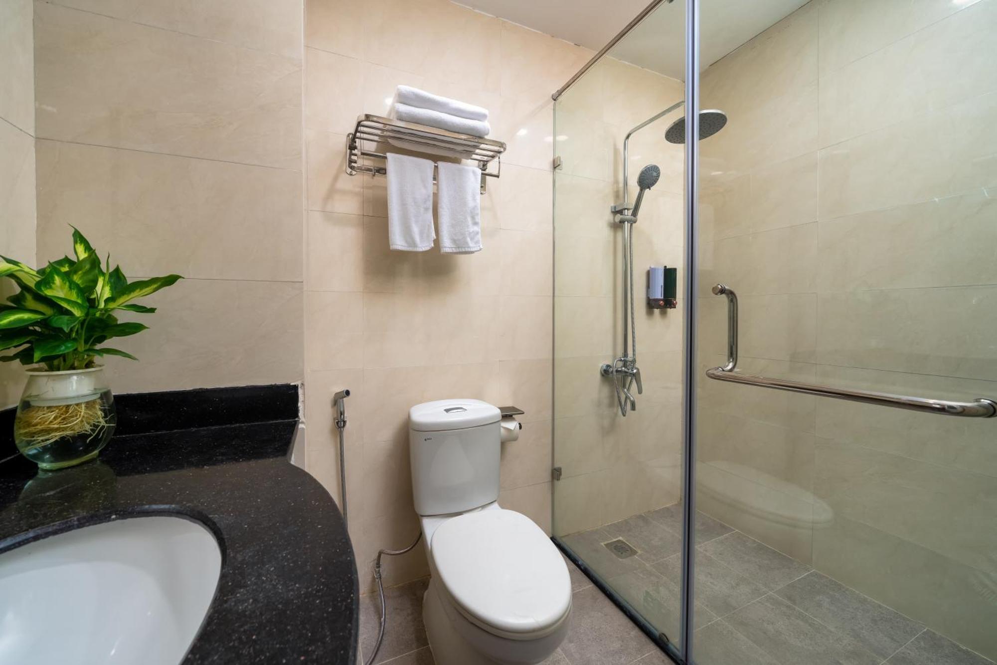 Astoria Hanoi Hotel & Travel Экстерьер фото